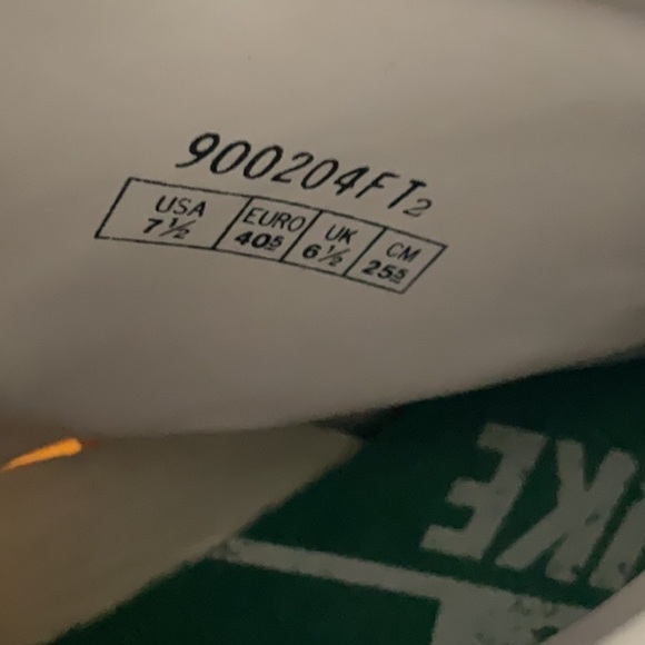 Nike vintage 1990’s kleets - Picture 5 of 7